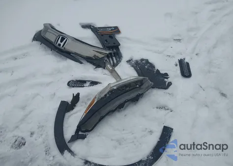 2019 Honda Hr-V Lx z USA, uszkodzony, nr VIN 3CZRU6H39KG703876